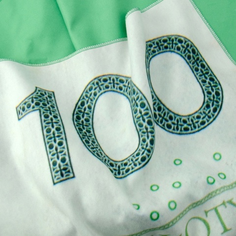 RĘCZNIK z mikrofibry 70x140 cm 100 zł banknot kasa